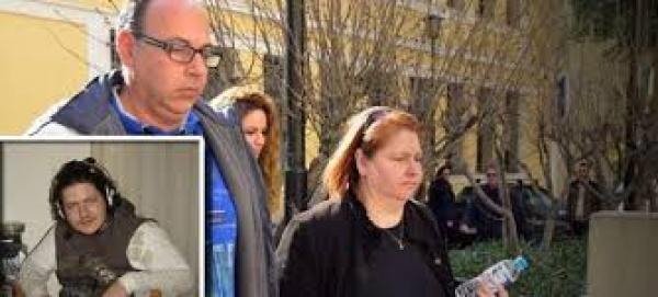Στο νοσοκομείο Καστοριάς η κατηγορούμενη μάνα του Κωστή Πολύζου, για την επόμενη εβδομάδα ορίστηκε η συνέχιση της δίκης