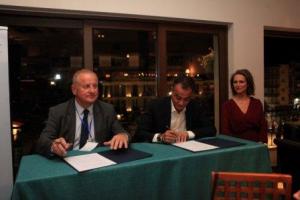 Κοζάνη: Υπογραφή πρωτοκόλλου συνεργασίας της Περιφέρειας δυτικής Μακεδονιας και του Enterprise Greece