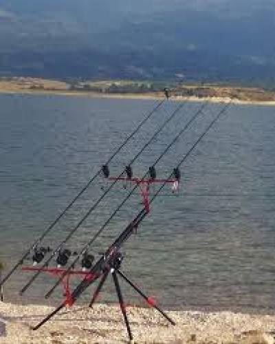 Διεξαγωγή αθλητικού αγώνα αλιείας κυπρίνου  στην τεχνητή λίμνη Πολυφύτου