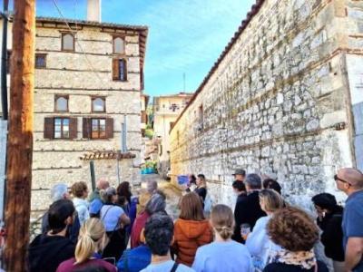 Δωρεάν θεματικές ξεναγήσεις από τον Δήμο Καστοριάς κατά την εορταστική περίοδο