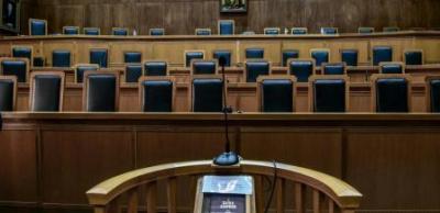 Ειδικό Δικαστήριο / Αθώα η Τουλουπάκη - Ένοχος για πλημμέλημα ο Παπαγγελόπουλος