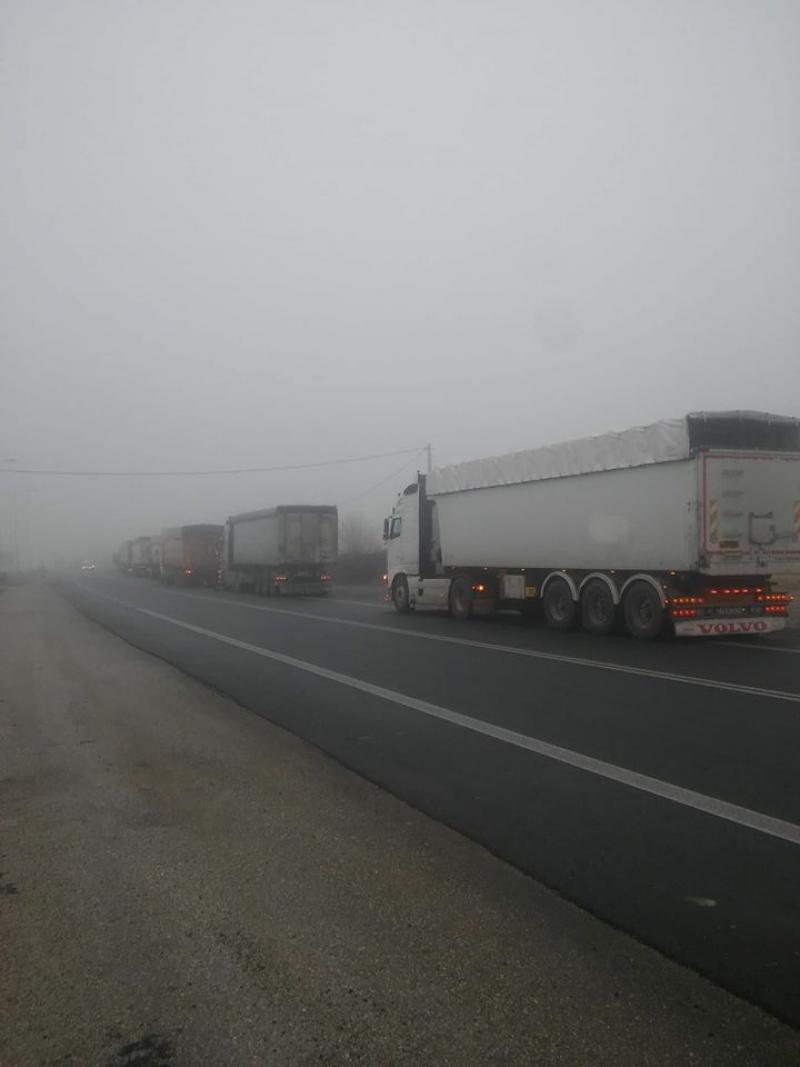 Άρχισε η εφαρμογή των περιοριστικών μέτρων κυκλοφορίας στην Γέφυρα Σερβίων