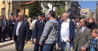 Υποψήφιος με την παράταξη της Χρυσής Αυγής ο πολίτης που αποδοκίμασε την υπουργό Μακεδονίας Θράκης στην Κοζάνη