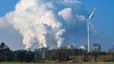 Αν και η Γερμανία προσπαθεί να ενισχύσει τις ανανεώσιμες πηγές ενέργειας, η αιολική ενέργεια από άνθρακα ως κύρια πηγή ηλεκτρικής ενέργειας της χώρας φέτος