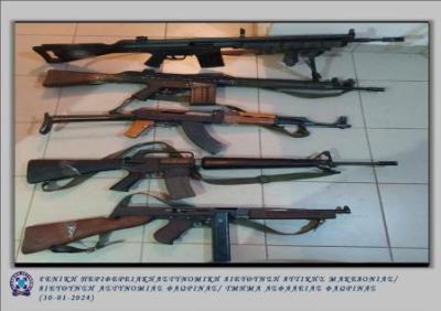 Μεγάλες ποσότητες όπλων βρέθηκαν σε σπίτι στην Φλώρινα